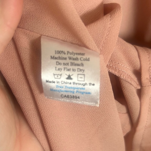 Mad about style, size small, peachy pink long sleeve dress, stretchy, airy - Picture 9 of 9